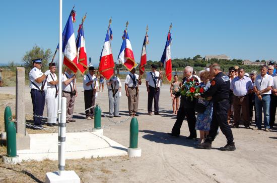 Cérémonie aux Démineurs